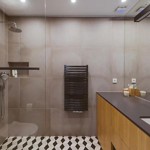 Apartament rodzinny z łóżkiem king-size